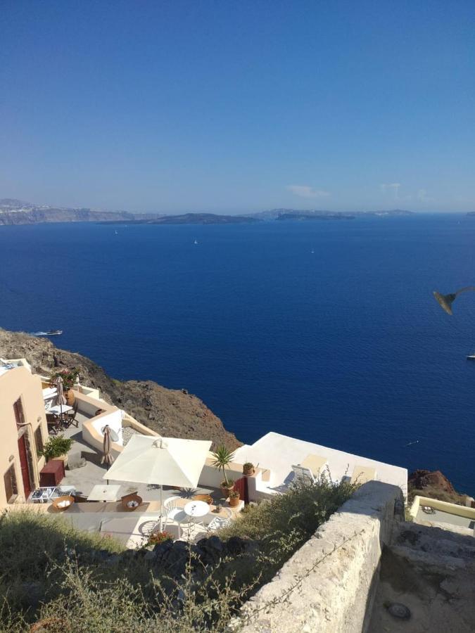 Blue Sky Cave House Villa Oia  Exterior photo