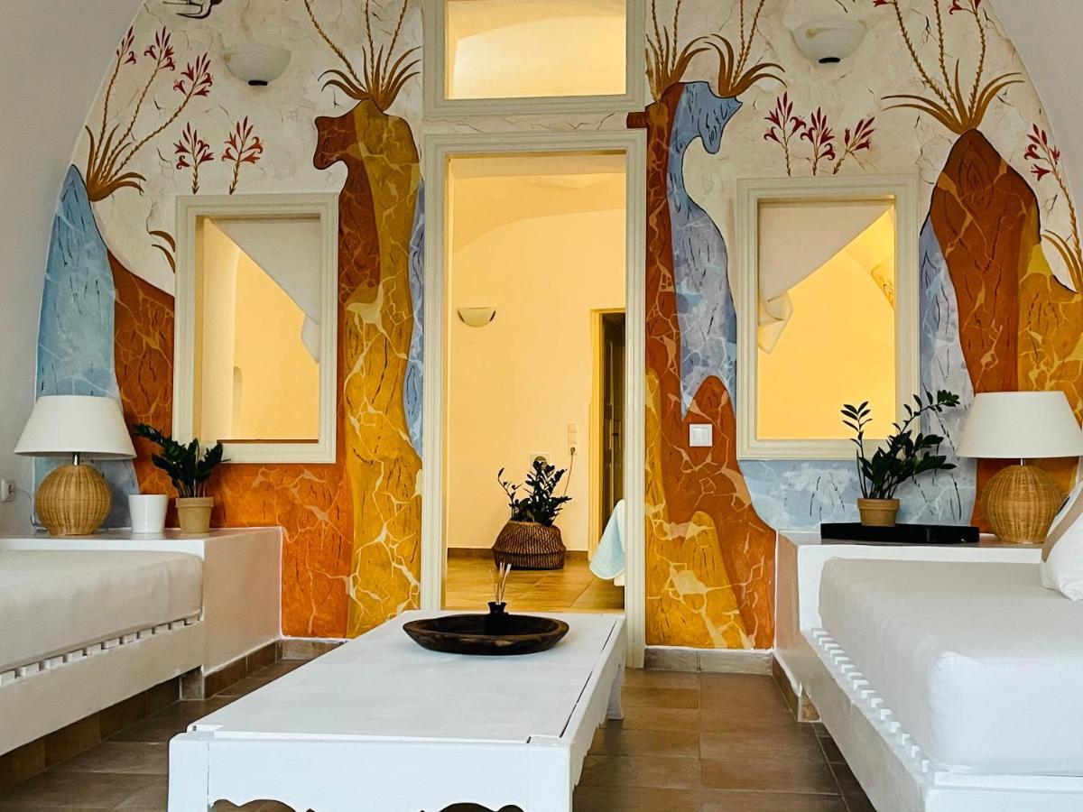 Blue Sky Cave House Villa Oia  Exterior photo