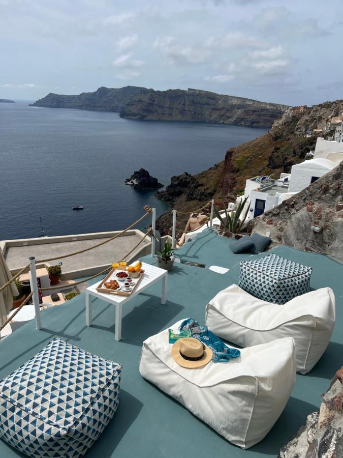 Blue Sky Cave House Villa Oia  Exterior photo